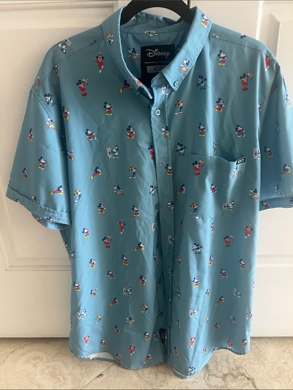 Men’s Disney Light Blue Short-Sleeve Mickey Mouse Button-Down summer Shirt XL
